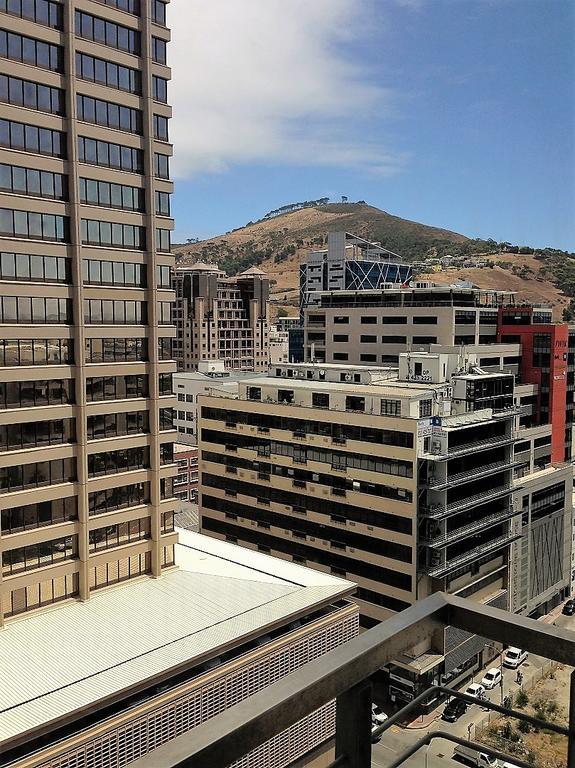 Full Power, Long Stay Rates, Walk To V&A Waterfront, Fibre Wifi, Gym & Pool Κέιπ Τάουν Εξωτερικό φωτογραφία