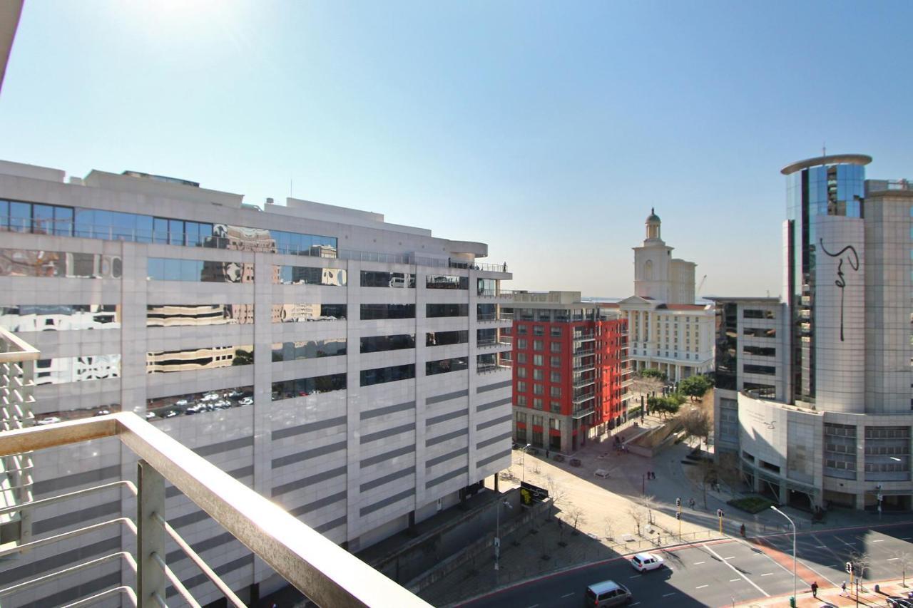 Full Power, Long Stay Rates, Walk To V&A Waterfront, Fibre Wifi, Gym & Pool Κέιπ Τάουν Εξωτερικό φωτογραφία