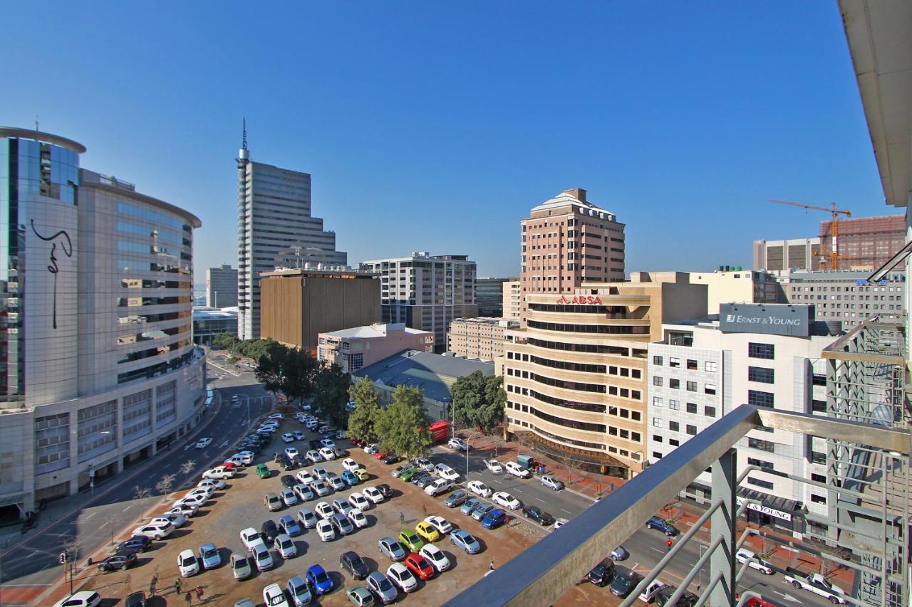 Full Power, Long Stay Rates, Walk To V&A Waterfront, Fibre Wifi, Gym & Pool Κέιπ Τάουν Εξωτερικό φωτογραφία